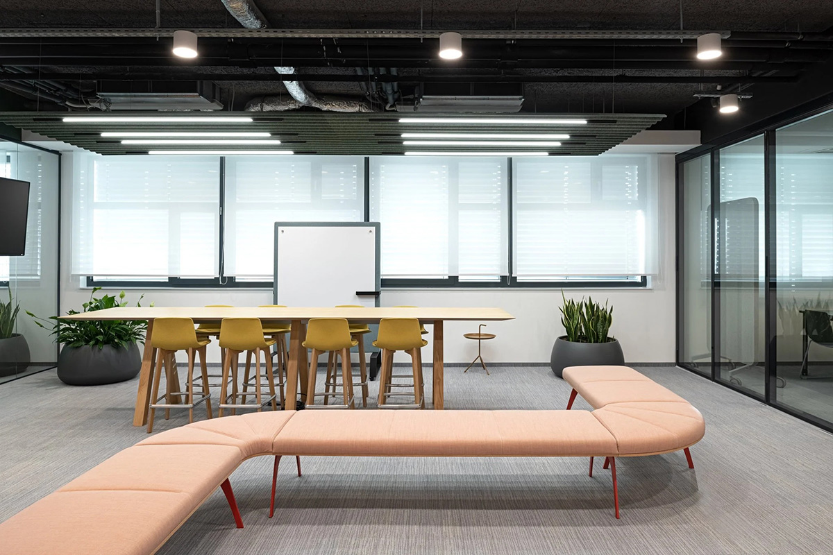 ý���ͷRTL������������λ���罻�糡